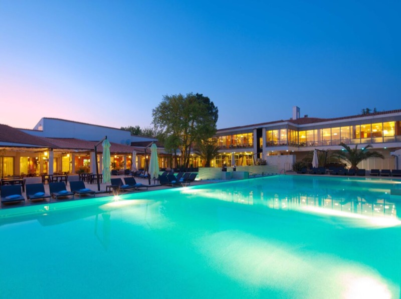 Hotel-Coral-Plava-Laguna_Outdoor-Swimming-Pool-4-1024x765