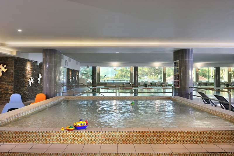 bazén v hotelu Svoboda