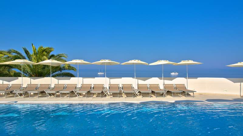 Medora Auri Family Beach Resort - bazény